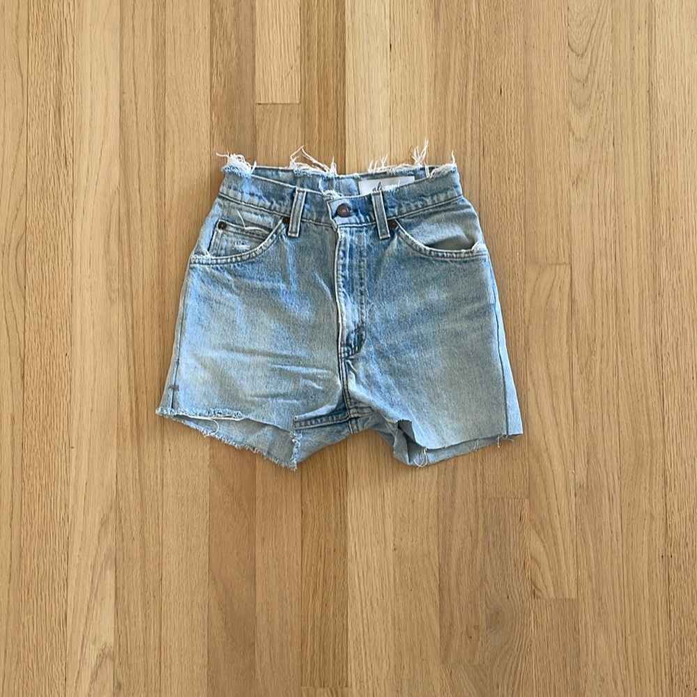 Aligrace high waisted Levi denim shorts